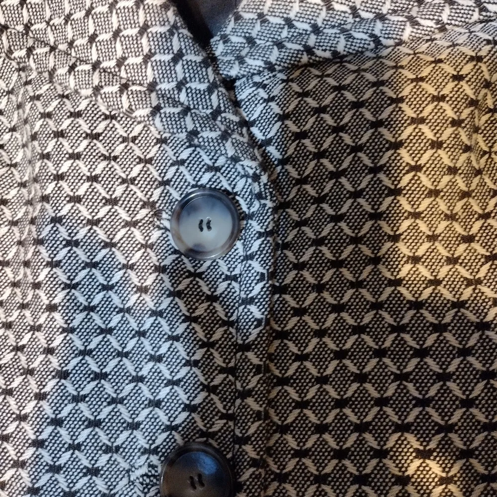 Women's Ann Taylor Black and White Geometric Pattern Blazer Jacket Size 0 - Picture 6 of 11